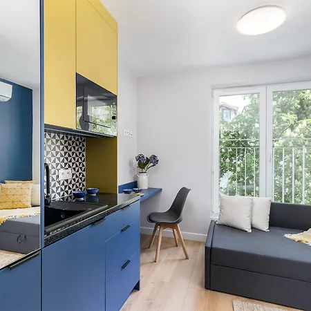 Smart - Old Town & Main Train Station - By Upstairs Apartamento *